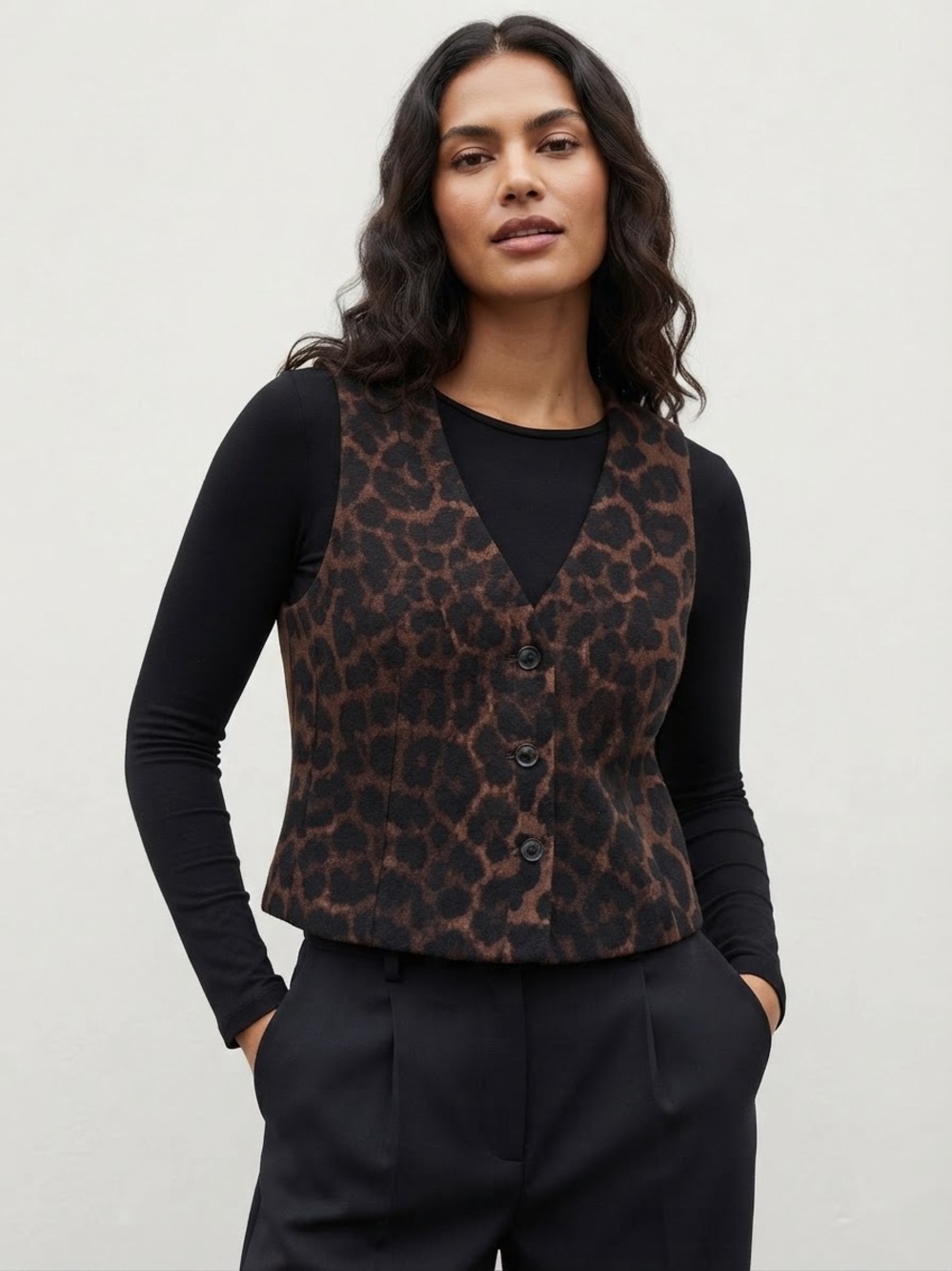 H&M Sz 4 Leopard Classic Button Front Vest